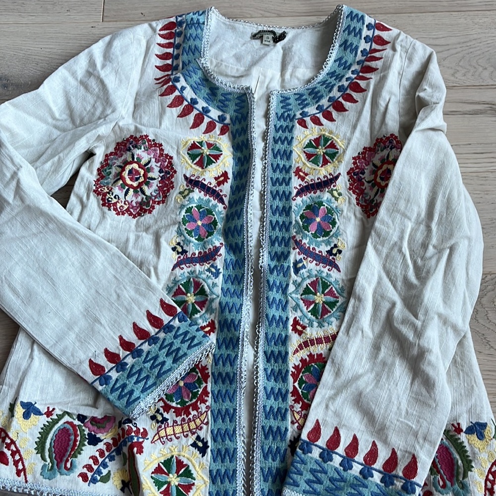 Embroidered jacket - Picture 2 of 4